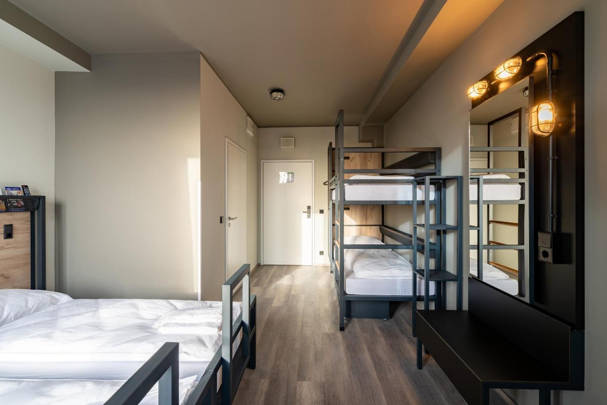 A&O Hostel Firenze Campo Di Marte Extérieur photo